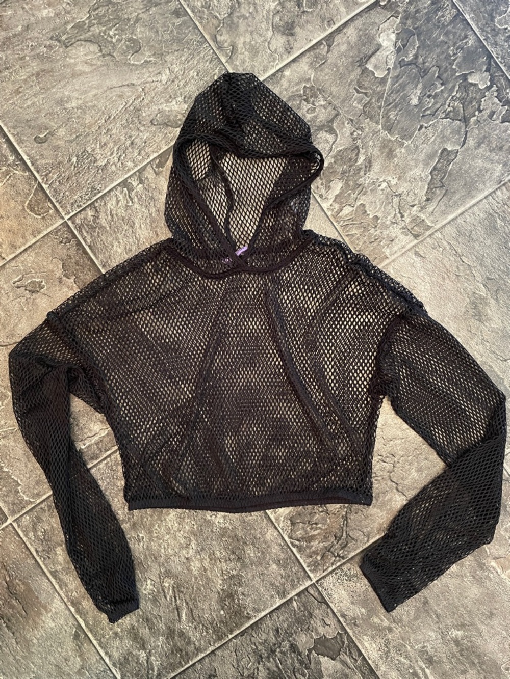 MY SISTER’S CLOSET Black Mesh Hooded Long-Sleeve Urban Whimsigoth Rave Crop Top